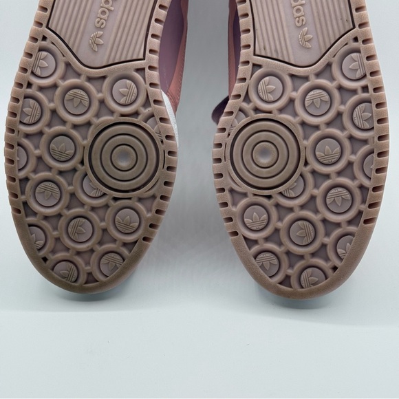 Adidas Pink Forum Sneakers with Suede Upper Size 10 - Picture 16 of 17